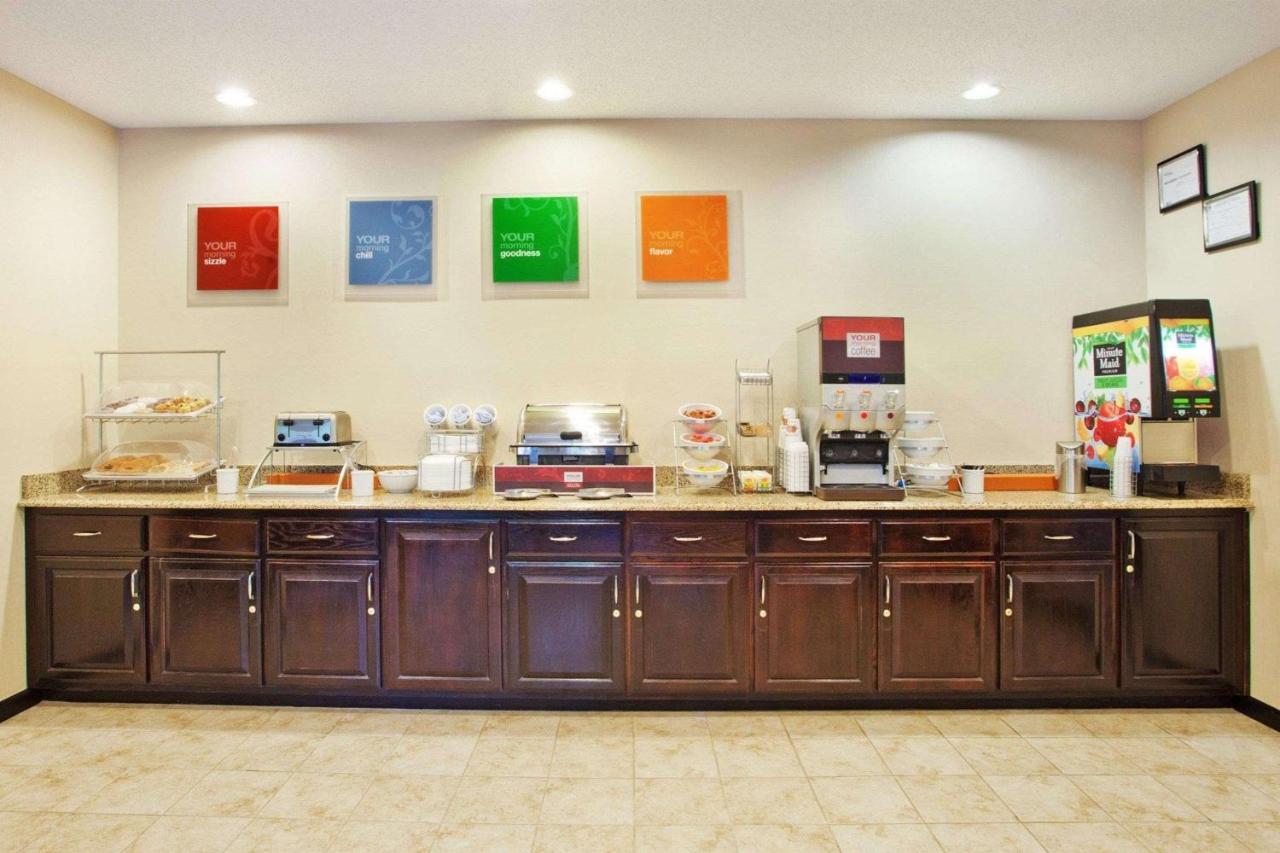 בליירסוויל Comfort Inn מראה חיצוני תמונה